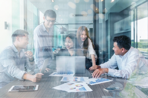 星鴻．星華是什麼公司？