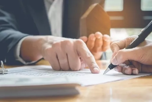 不定期租賃契約讓出租人陷入法律黑洞