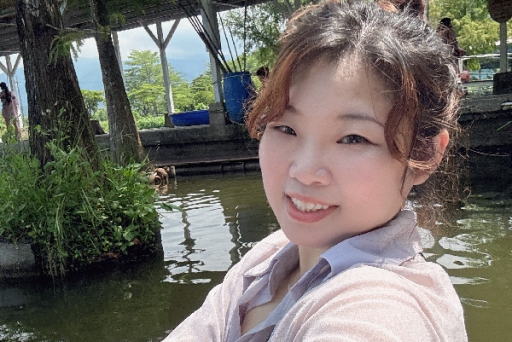 張語容 ∣ 桃園業務副理