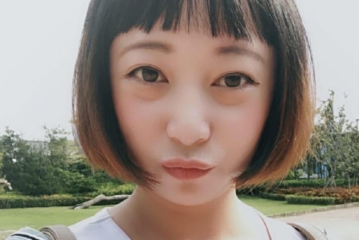 黃姵霈 ∣ 嘉義業務副理